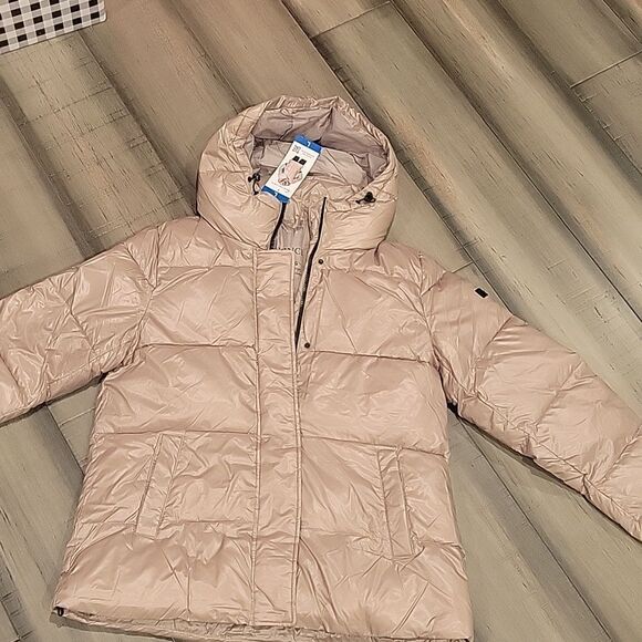 Two by Vince Camuto,puffer - Picture 1 of 7